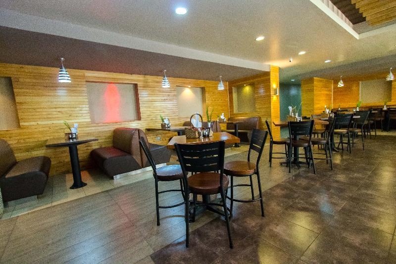Victoria Comfort Inn 키수무 외부 사진